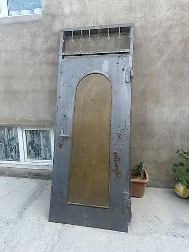 seyfi qapi: Demir qapi 240/90sm 100azn qiymet sondur Mehemmedi 6300 leli Demir — 1