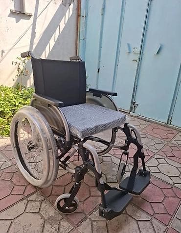 matorlu araba: Ottobock əlil arabası Xüsusiyyətlər: - Marka/model: Ottobock manual — 3