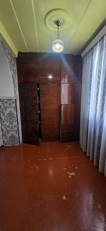 7-8-12 birləşmiş məhəllə abdinyonnu 1in 2ye düzəlmə ev kira verilir — 7