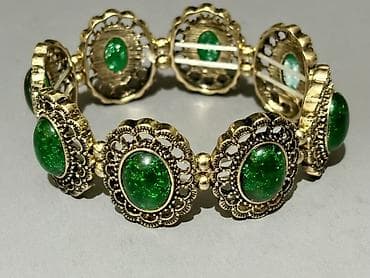 broş: Qızılı rəngdə etnik üslublu sırğa və brelok dəsti - Tərkib: metal — 7