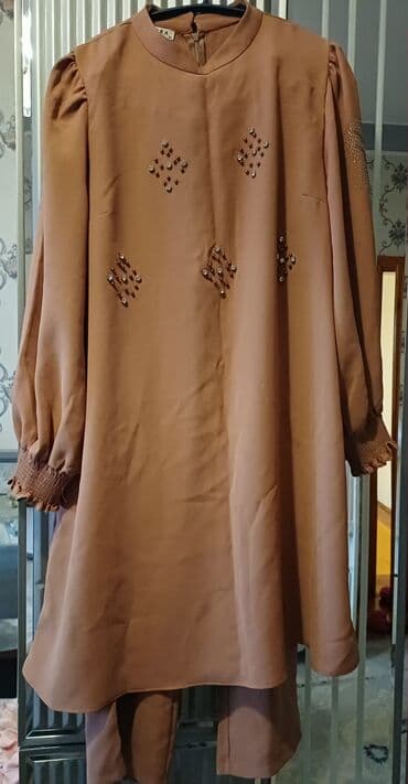 Qadın dəsti – tünd bej/qəhvəyi tonlarda tunik və şalvar - Brend