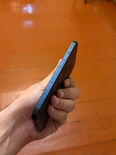 nokia e90 communicator: Telefonun platası ve ekranı işləmir ehtiyat hissəsi kimi satılır — 3