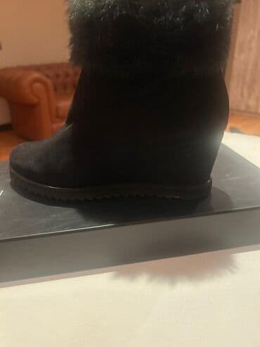 Ölçü: 37.5, rəng - Qara, Yeni lalafo.az -da Ölçü: 37.5, rəng - Qara, Yeni