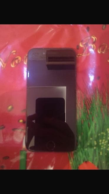 playstation 4 satilir: IPhone 7, Qara, Barmaq izi — 3