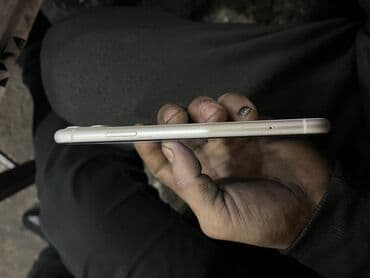 iphone 11 pro 512gb qiymeti: IPhone 11, 128 GB, Ağ, Simsiz şarj — 6