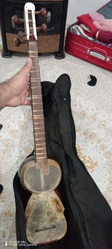 Пианино: Tar – milli simli musiqi aləti - Korpus: iki hissəli armud formalı — 6