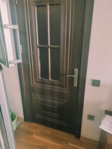 mdf plintuslar: İşlənmiş Otaq qapısı 90x205 sm Şəbəkə ilə, Ünvandan götürmə — 4