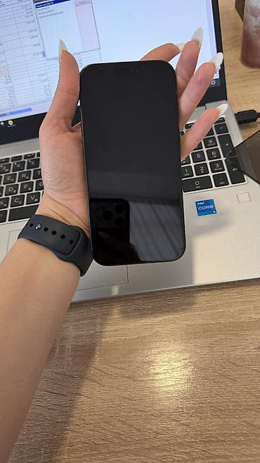 IPhone 15 Pro, 128 GB, Midnight, Qırıq, Barmaq izi, Simsiz şarj — 4