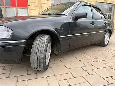 muhərik: Mercedes-Benz C-Class: 2.2 l | Sedan — 3