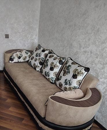 sumqayıtda divan: Isi 🤍 57Sm Divan 250m satilir. 2.65sm uzunlugudu Yaxsi veziyyetde — 1