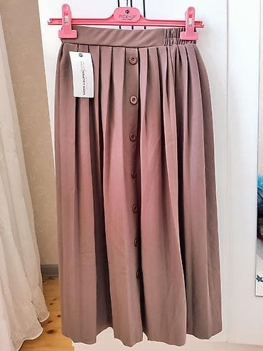 Сабо: Qəhvəyi rəngli midi ətək. - Ölçü: 38–40 - Ön hissədə düyməli dizayn - — 1
