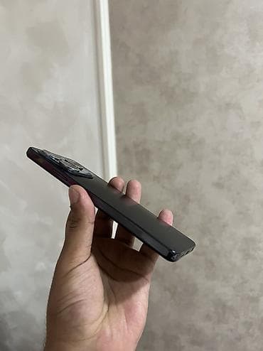 samsung tab e: Tecno Spark 20 Pro, 256 GB, rəng - Qara, Barmaq izi, Face ID — 6