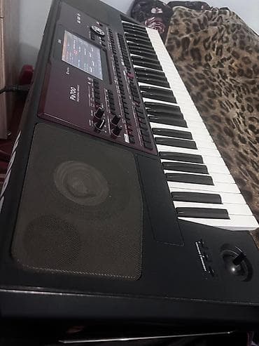 Klavişli alətlər: Sintezator, Korg — 3