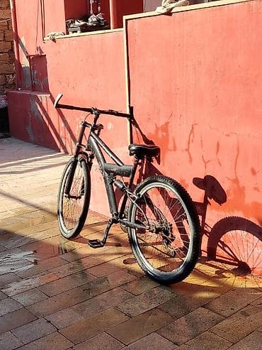 İşlənmiş Şəhər velosipedi Adidas, 26", sürətlərin sayı: 7, Ünvandan götürmə — 2