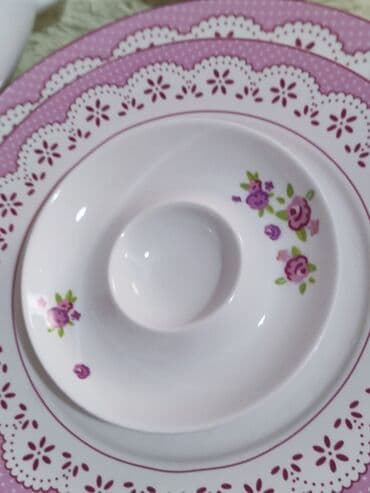 Digər süfrə qabları: 2neferlik — 6