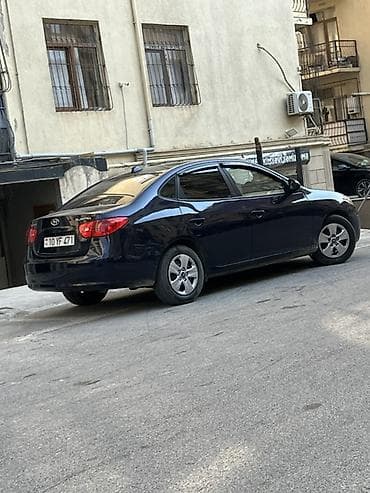 lizing avtomobiller: Hyundai Elantra: 2 л | 2008 г. Седан — 8