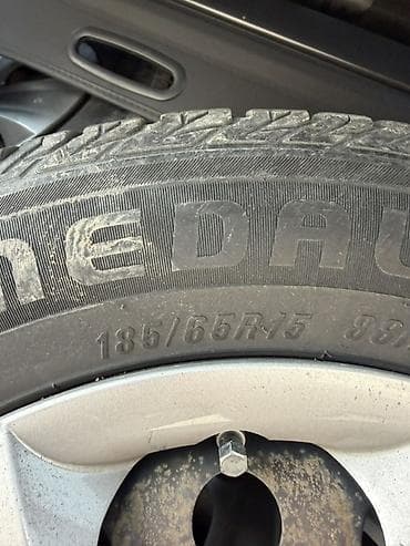 masin aliram: Disk təkər Hyundai 185 / 65 / R 15, 5 Boltlu — 2