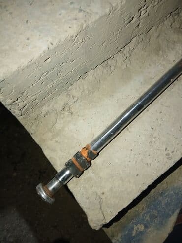 Ağcaqanad torları: Boruvari Divara bərkidilən Karniz — 2