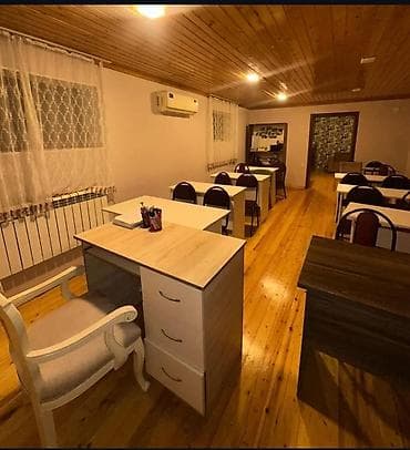 Ümumklikdə 10 partadır. 2-i lap təzədir onlar 35 azn Muellim masası 45