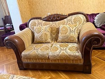 Мебель: Tecili satılır işlenmiş mebellerdi. Heç bir qırığı yoxdu 1 eded 3- lü — 1