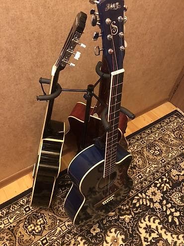 gitara barter: Veziyyetleri eladir Simleri yenidir Cantalari var Lalafodan — 4