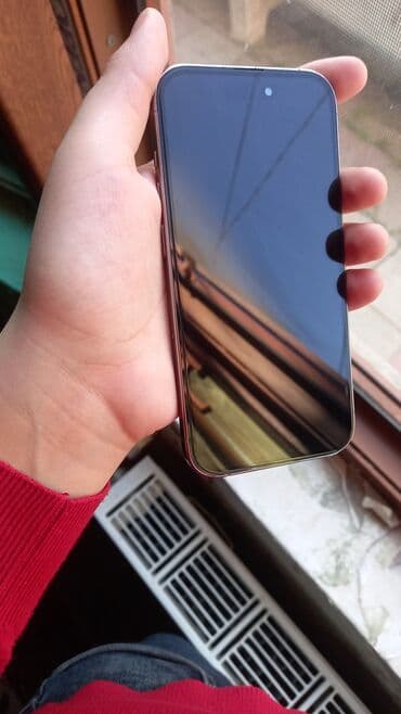 honor 70 qiymeti irşad: Məhsul: Smartfon (qutu ilə) Xüsusiyyətlər və dizayn: - Düz, metal — 5