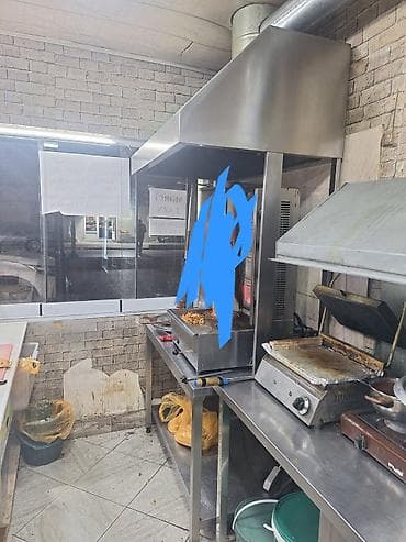 Restoran, kafe avadanlığı: ✔️480 AZN (Yasamal). Dönər üçün Stol + zontik birldikdə satilir — 3
