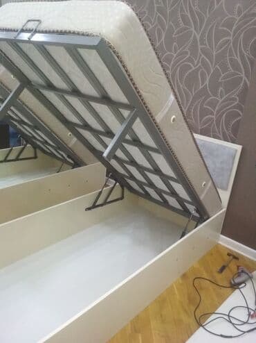 Təknəfərlik çarpayı, Bazalı, Matras ilə