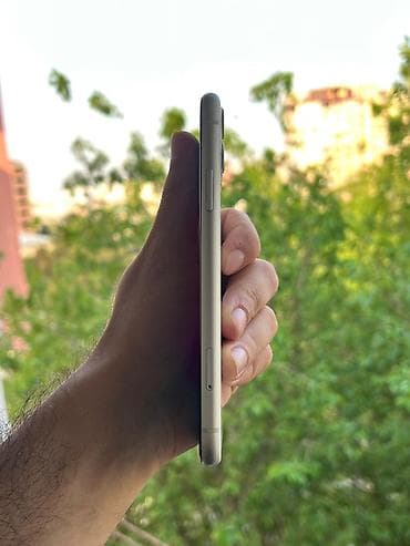 honur 400 lite: IPhone 11, 64 GB, Ağ, Face ID — 3
