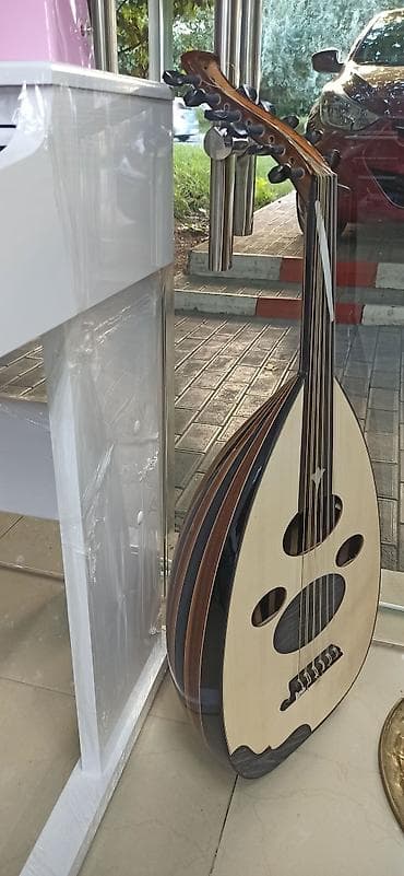 Ud Rast musiqi alətləri mağazası. Əhmədli, İnşaatçılar və Sumqayıtda