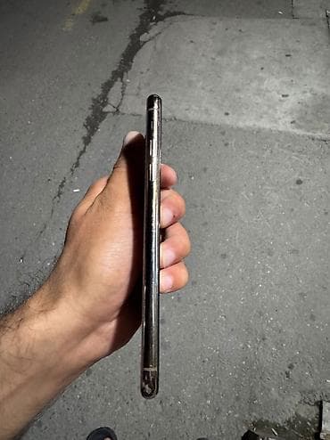 iphon 6 plus: IPhone 11 Pro Max, 64 GB, Qızılı, Barmaq izi, Face ID — 4