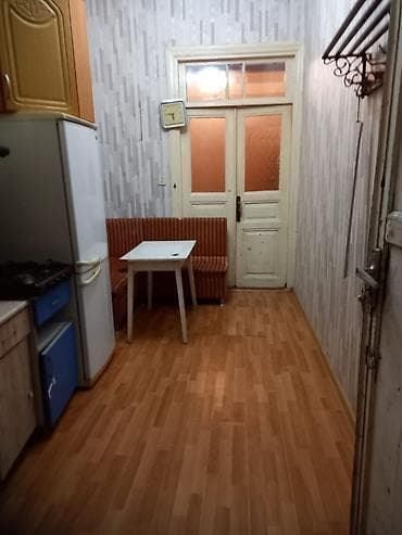 studio menziller: Travmatologiyanin yaninda Umumi heyetde 1 otag 22 kv.m menzil kiraye — 1