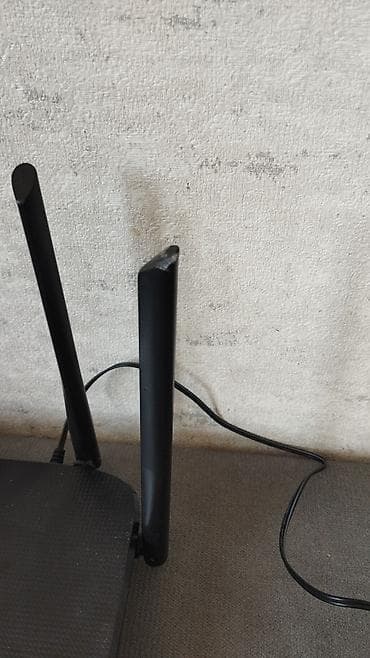 wifi modem: Salam. TP-Link Archer VR300 AC1200 modem/router. Təzə kimi — 4