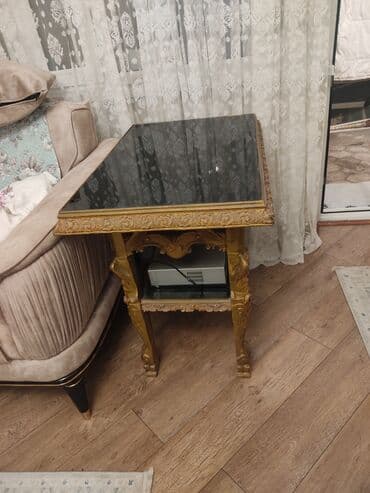 инверсионный стол: Güzgüsüz — 2