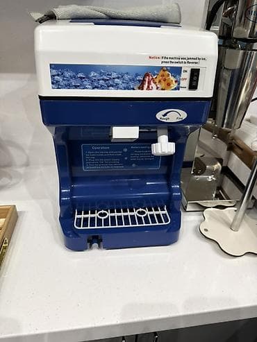 Şirniyyat və içkilər üçün buz üyüdən/shaved ice aparatı - Elektrikli