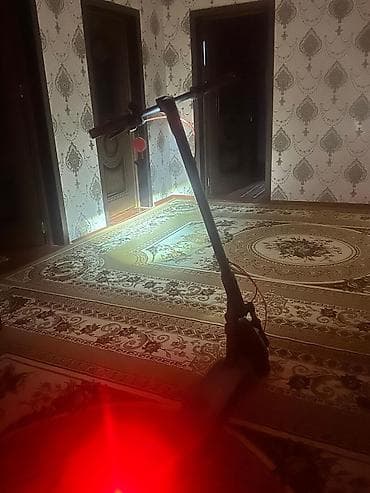 Kitablar və jurnallar: Xiaomi elektrik skuter - Brend/model: Xiaomi (M365/Pro xəttinə bənzər — 7