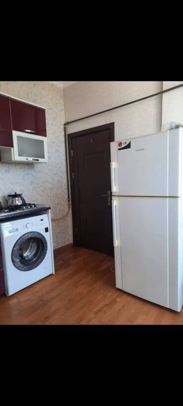 qara qarayev kiraye evler ucuz qiymete: Xırdalanda Kristal abseronda 13 mertebeli binanın 13-cü mərtəbəsində — 9