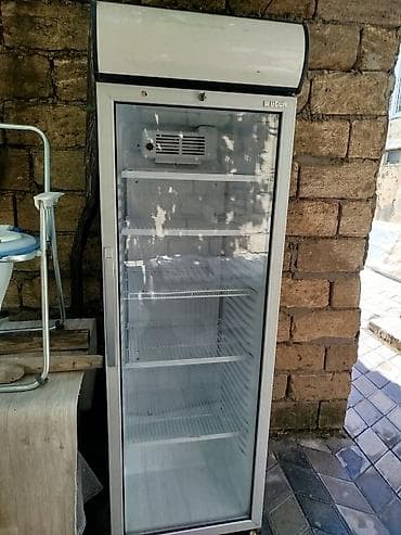 gence soyuducu: Uğur markalı şüşə qaplı soyuducu satılır — 1