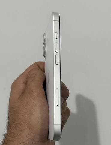 iphon 6 plus: IPhone 16, 128 GB, Ağ, Zəmanət, Simsiz şarj, Face ID — 4