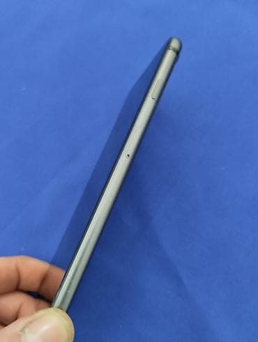 iphone 8 plus irşad: IPhone 8 Plus, 64 GB, Jet Black, Barmaq izi — 7