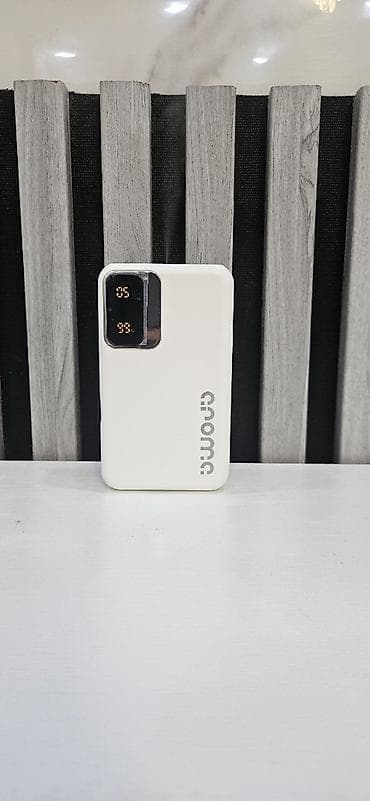 Avtomatik ətir püskürən elektron aparat. Divara yapışdırılır. 7 növ — 7