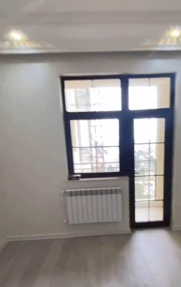 xırdalan evlər 15000: 3 otaqlı, Yeni tikili, m. Neftçilər, 111 kv. m — 3