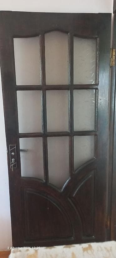 Şüşəli taxta otaq qapısı - Material: massiv taxta karkas, tünd lalafo.az -da Şüşəli taxta otaq qapısı - Material: massiv taxta karkas, tünd