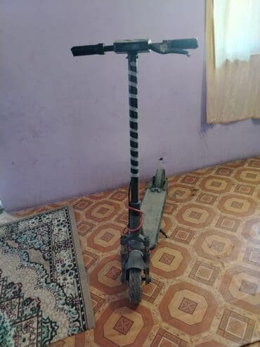 детский скутер: Б/у Электросамокат 8", ≤ 250 Вт, 16 - 25 км/ч, Самовывоз — 2