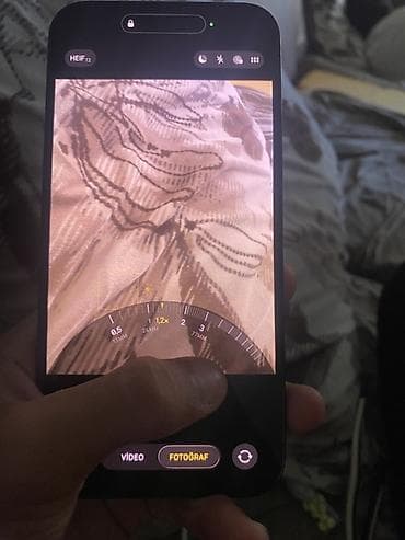 IPhone 15 Pro, 256 GB, Black Titanium — 2