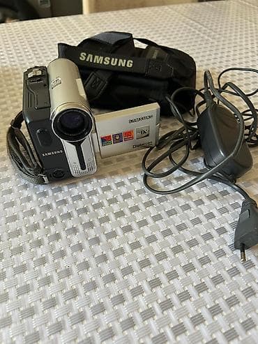 Техника и электроника: Samsung mini kamera işlək vəziyyətdədi 50m satılır qiymət sondu — 2