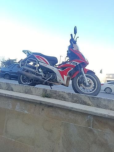 lider teker: Moped/Scooter – Sport dizayn, SKY49 prabeq 6000 - Korpus: qırmızı-ağ — 6