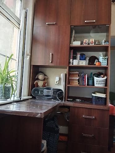 Künc iş masası və kitab rəfi olan modul mebel dəsti - Material: taxta — 2