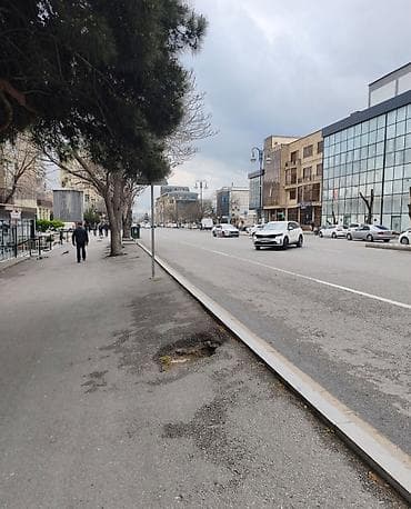 kiraye evler telebe: İnşaatçılar Saf Su marketle üz üze Aura canta mağazasının Giriş — 10
