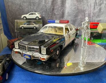 modeller: Коллекционная модель Dodge Monaco Police TERMINATOR 1977 — 11